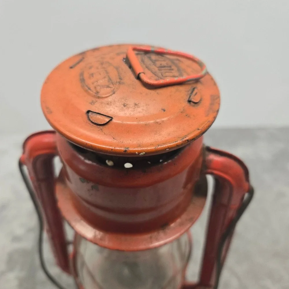 Vintage‎ Dietz Junior Kerosene Lantern Red Metal Rustic Farmhouse Decor 12 Inch